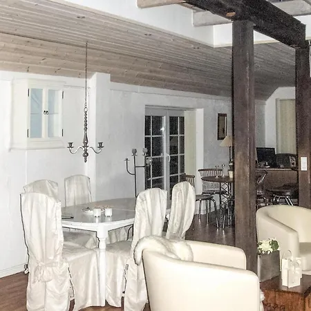 Apartment Gorgeous In With House A Panoramic View *
